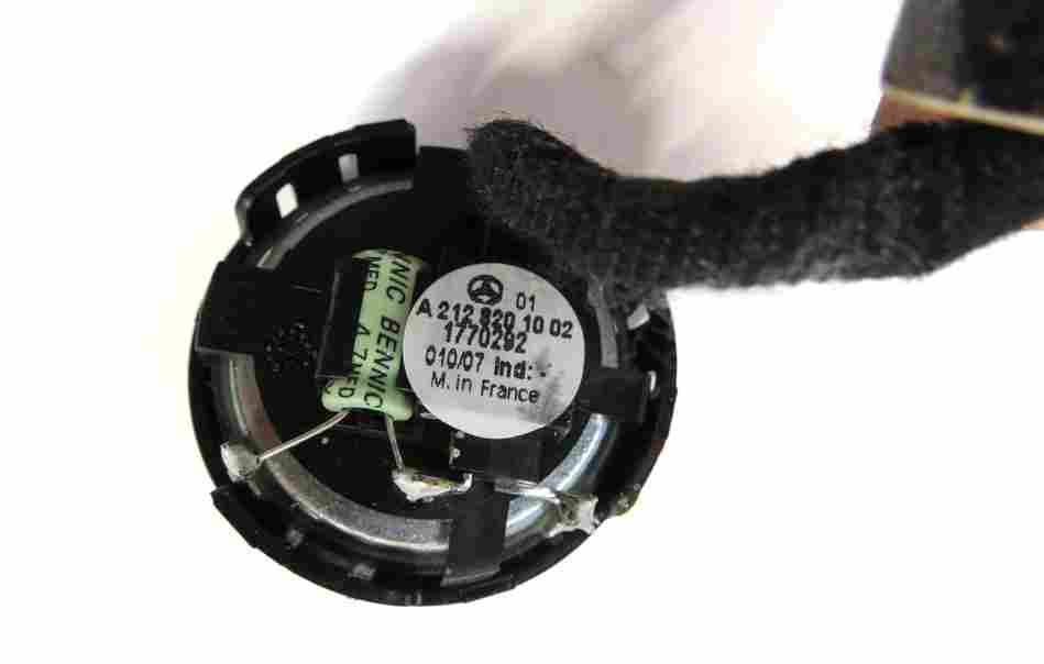 Thumbnail 13: 2007 MERCEDES S550 (W221) RADIO STEREO LOGIC 7 AUDIO SUB SUBWOOFER SPEAKER SET