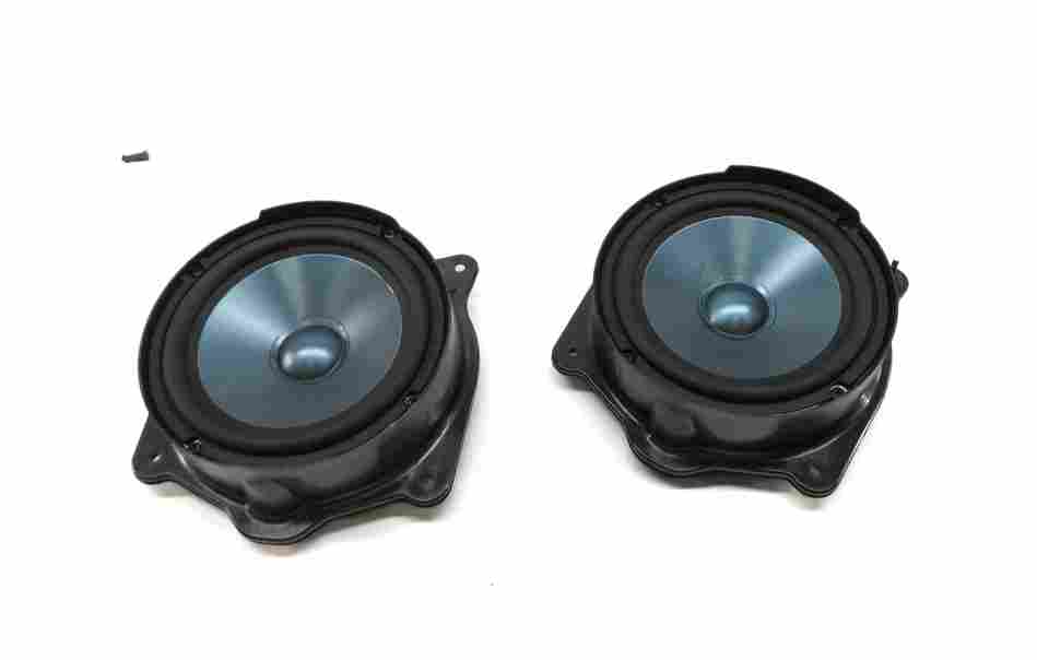 Thumbnail 8: 2007 MERCEDES S550 (W221) RADIO STEREO LOGIC 7 AUDIO SUB SUBWOOFER SPEAKER SET