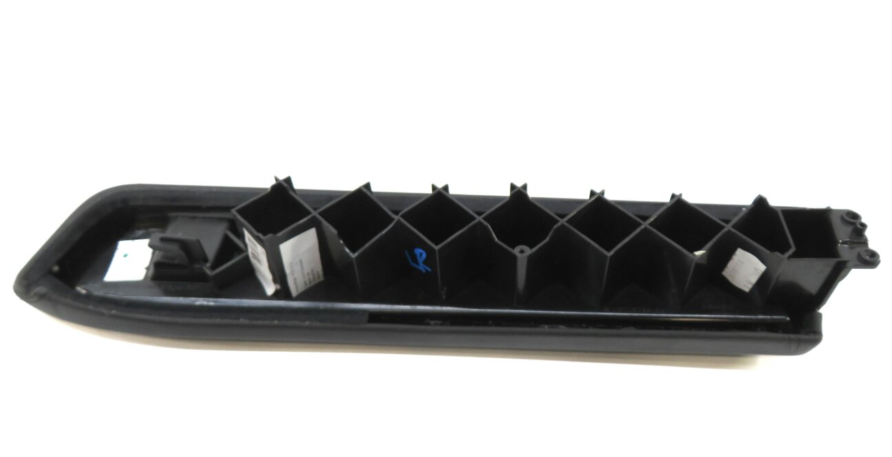 Thumbnail 4: 2007 MERCEDES S550 (W221) LEFT REAR DOOR ARMREST ARM REST (BLACK LEATHER)