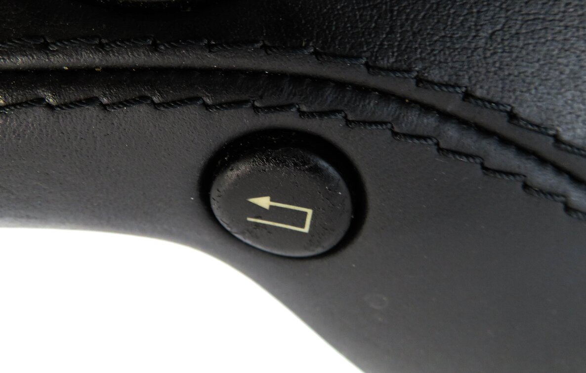 Thumbnail 6: 2007-2010 MERCEDES CLS S450 S550 S600 (W216 W221) STEERING WHEEL AIRBAG (BLACK)