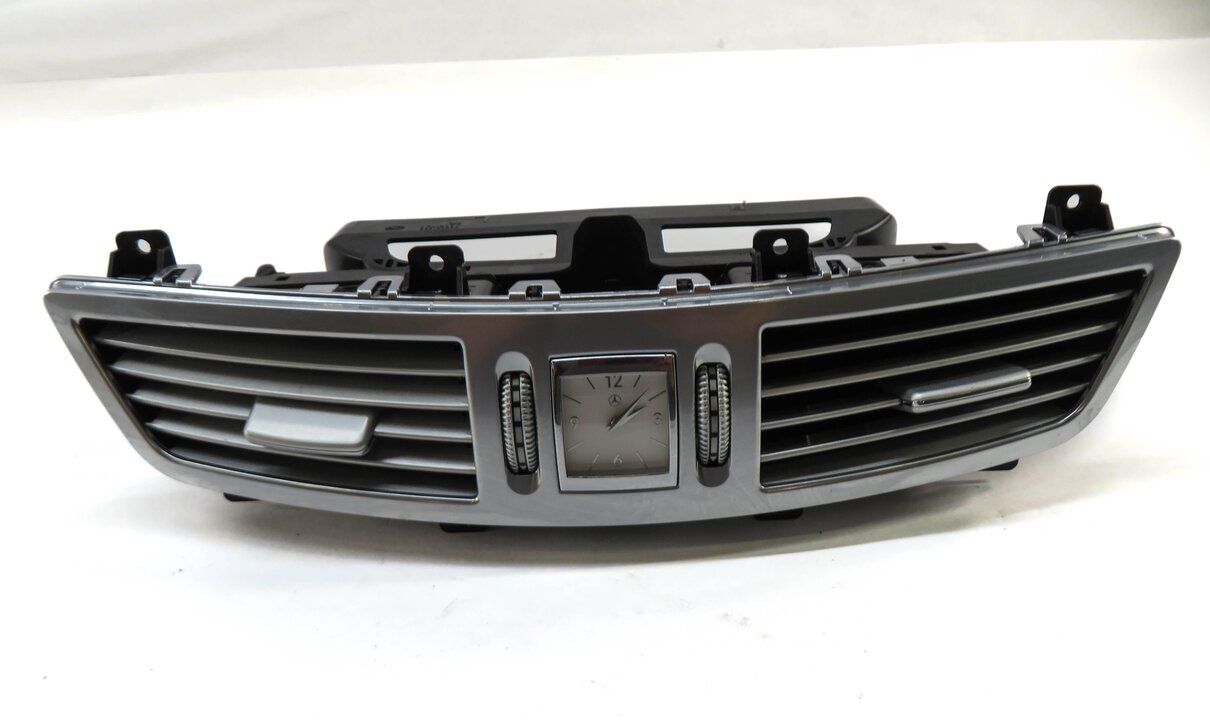 Thumbnail 2: 2010 MERCEDES S400 (W221) CENTER DASH HEATER A/C AIR VENT w/ CLOCK
