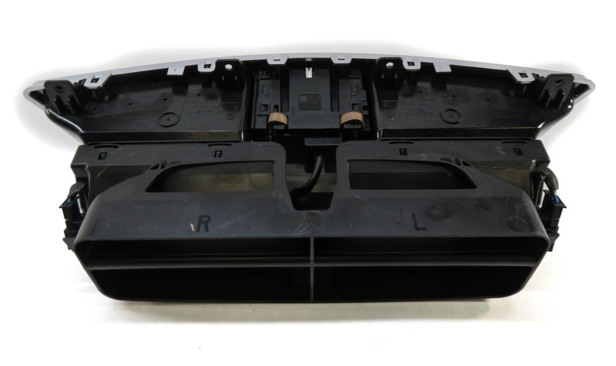 Thumbnail 4: 2010 MERCEDES S400 (W221) CENTER DASH HEATER A/C AIR VENT w/ CLOCK