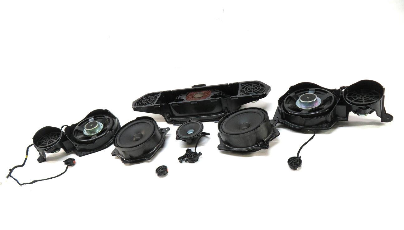 Thumbnail 2: 2010 MERCEDES S400 (W221) STEREO LOGIC-7 AUDIO SUBWOOFER TWEETER SPEAKER SET