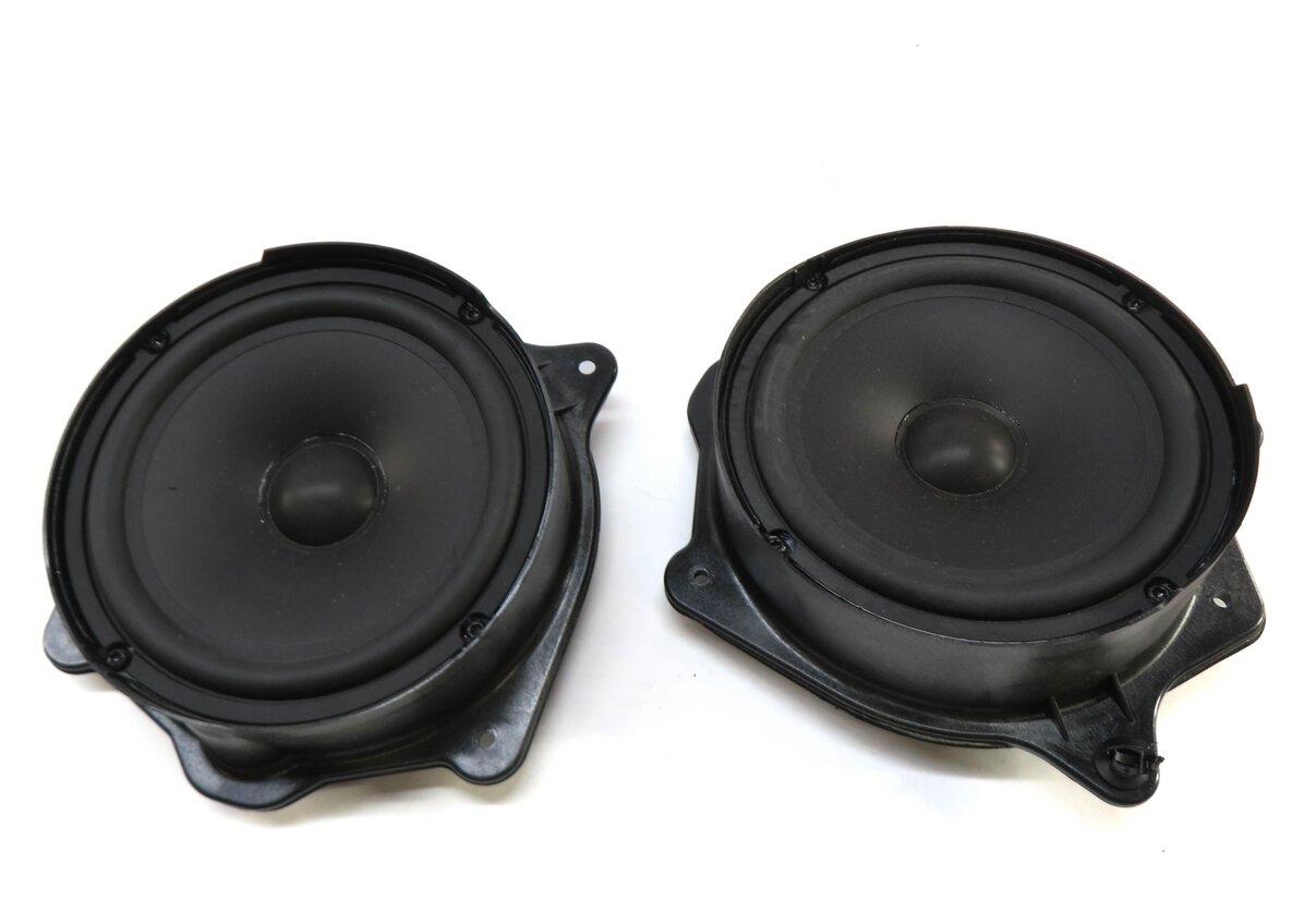 Thumbnail 9: 2010 MERCEDES S400 (W221) STEREO LOGIC-7 AUDIO SUBWOOFER TWEETER SPEAKER SET