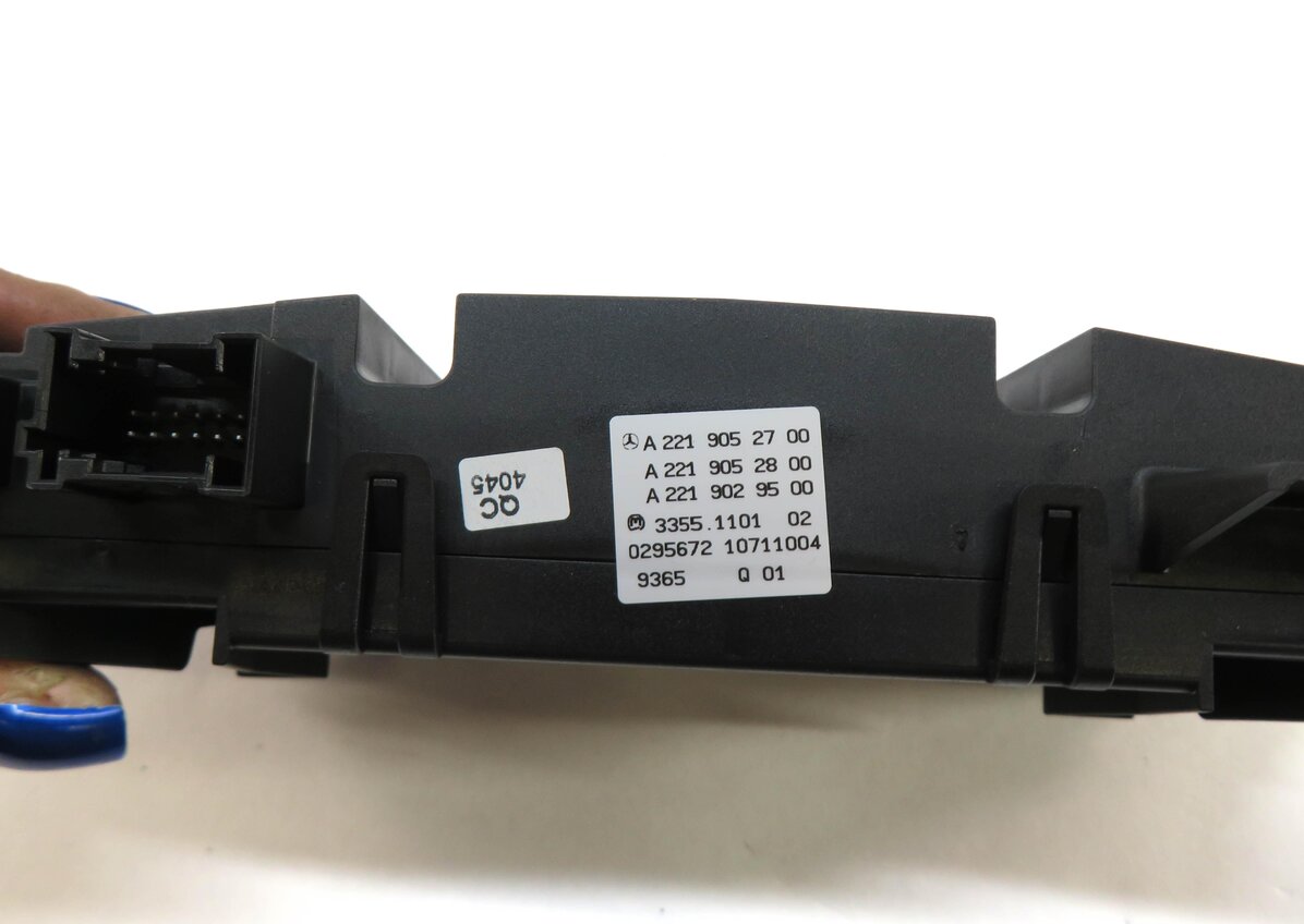 Thumbnail 5: 07-11 MERCEDES S-CLASS (W221) FRONT HEATER A/C TEMPERATURE CLIMATE CONTROL PANEL