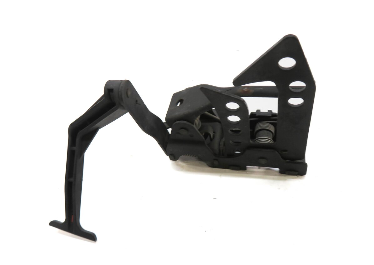 Thumbnail 3: 2010 MERCEDES S400 (W221) FRONT HOOD SAFETY LATCH CATCH HOOK RELEASE LEVER