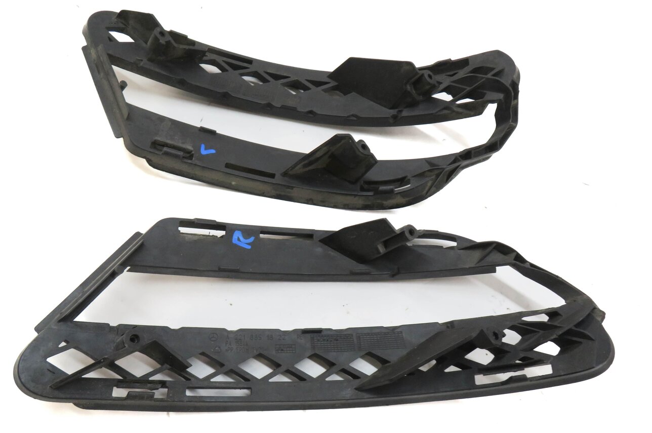 Thumbnail 3: 2010-2013 MERCEDES S-CLASS (W221) FRONT LEFT & RIGHT FOGLIGHT GRILLE TRIM SET