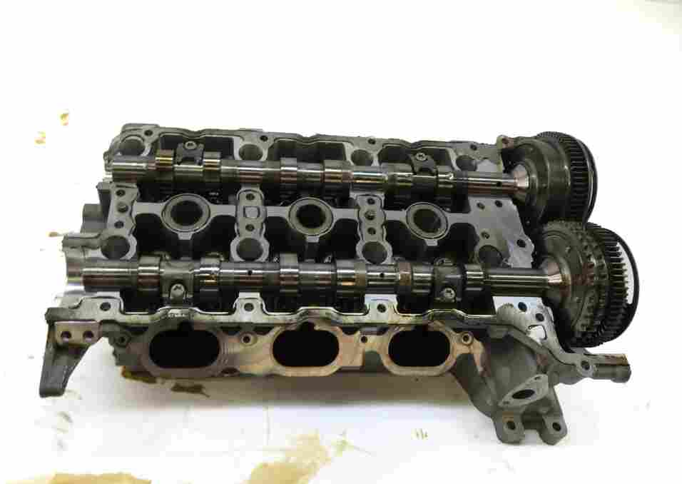 Thumbnail 5: 2010-2013 MERCEDES ML450 S400 HYBRID (W164 W221) 3.5L ENGINE LEFT CYLINDER HEAD
