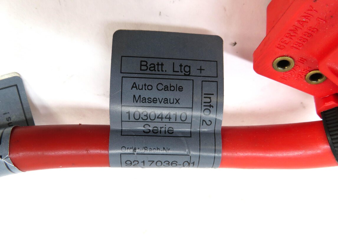 Thumbnail 4: 2014 BMW M6 ///M (F06) POSITIVE BATTERY CABLE SRS