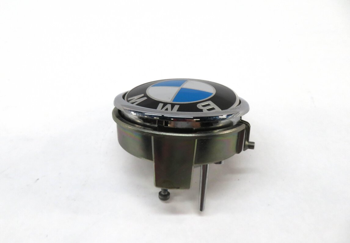 Thumbnail 3: 2014 BMW M6 ///M (F06) REAR TRUNK EMBLEM LOGO BADGE NAME PLATE SYMBOL