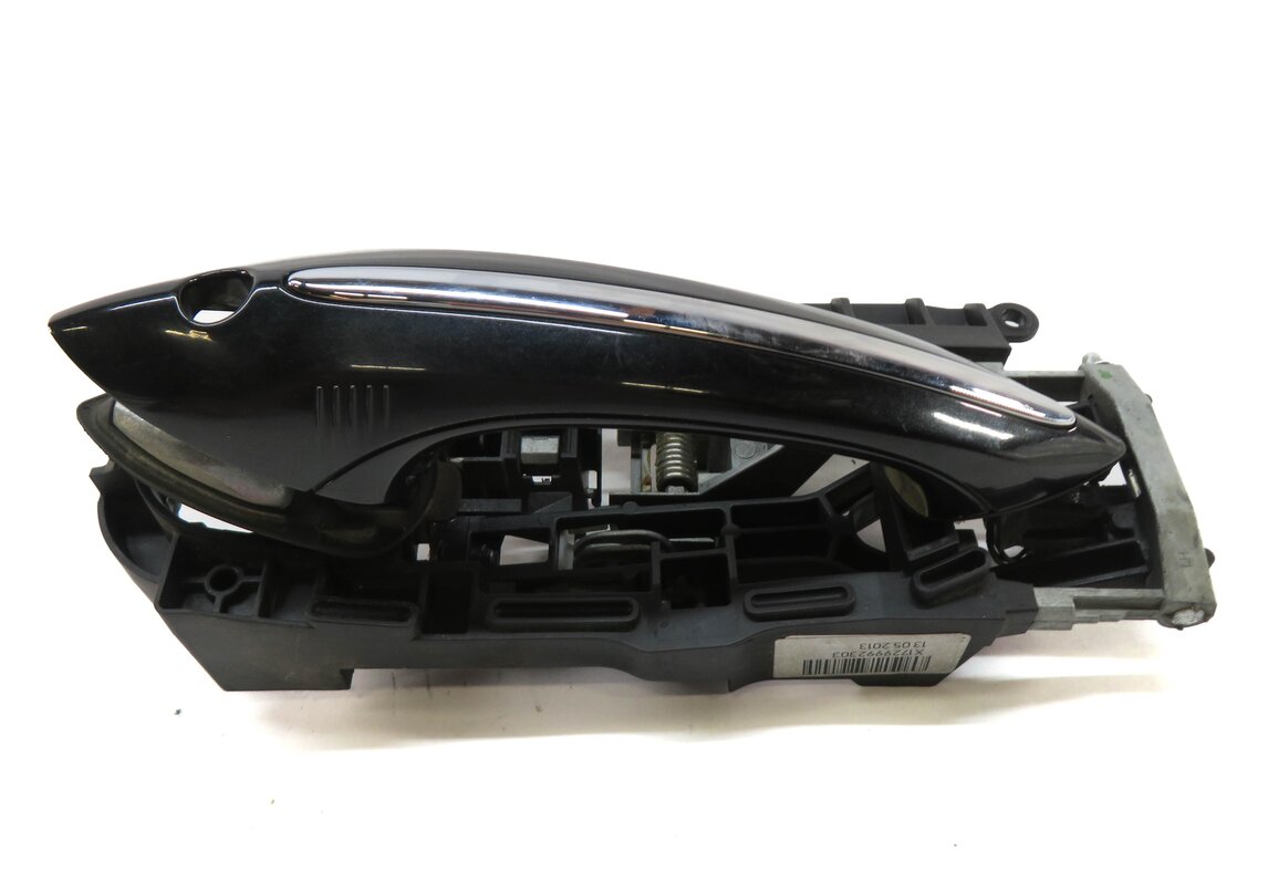 Thumbnail 2: 2014-2019 BMW M6 ///M (F06) GRAN COUPE - LEFT FRONT COMFORT DOOR HANDLE (BLACK)