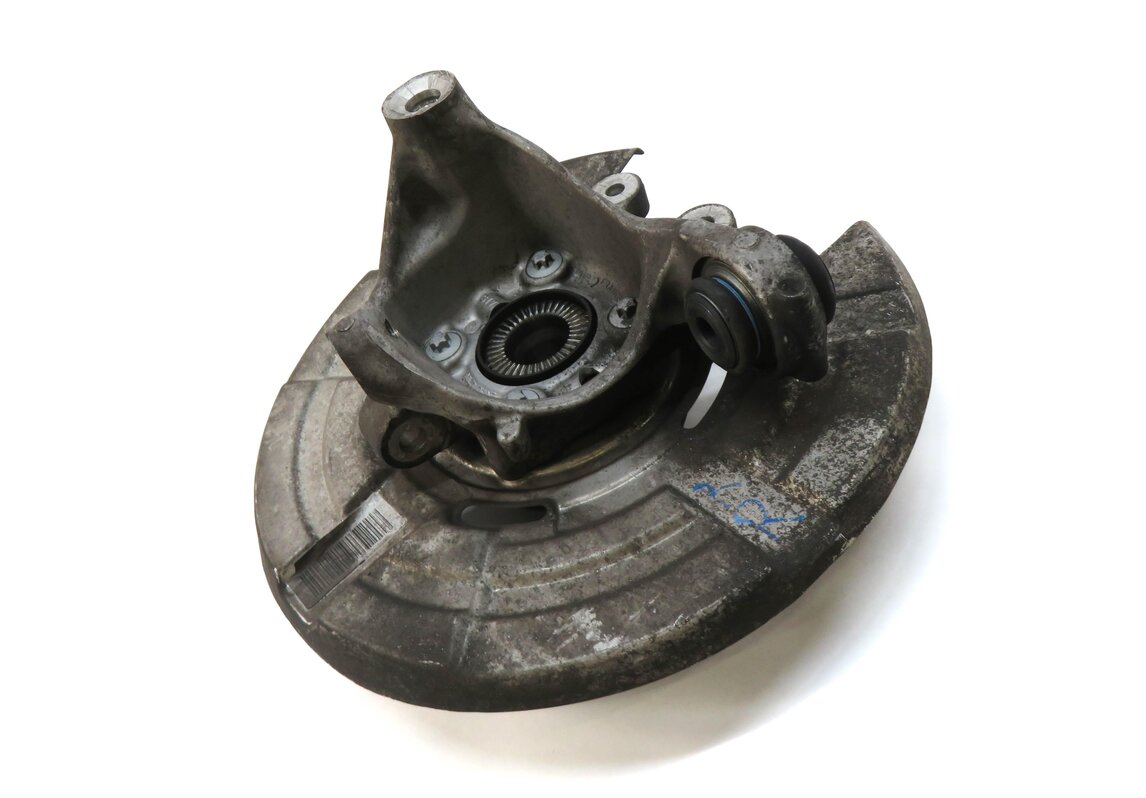 2012-2019 BMW M5 M6 ///M (F06 F10) RIGHT PASSENGER REAR SPINDLE KNUCKLE HUB