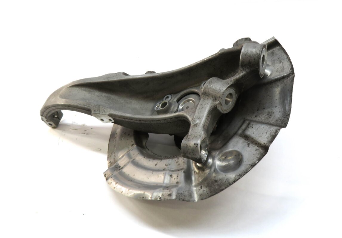 Thumbnail 3: 2012-2019 BMW M5 M6 ///M (F06 F10 F12 F13) RIGHT FRONT PASSENGER SPINDLE KNUCKLE