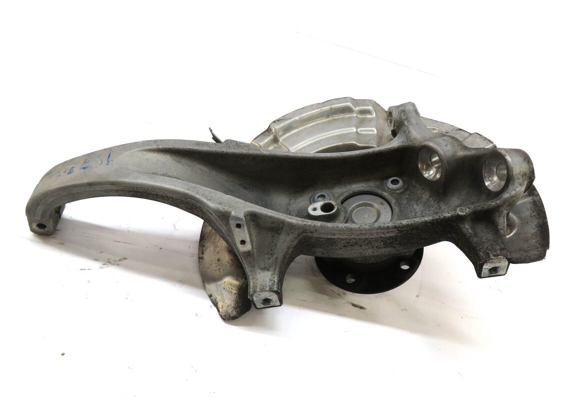 Thumbnail 2: 2012-2019 BMW M5 M6 ///M (F06 F10 F12 F13) LEFT FRONT DRIVER SPINDLE KNUCKLE HUB