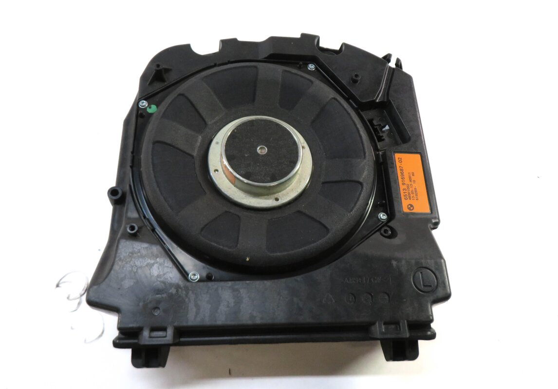 Thumbnail 5: 2014 BMW M6 ///M (F06) RADIO STEREO HARMAN KARDON AUDIO SUBWOOER SPEAKER SET