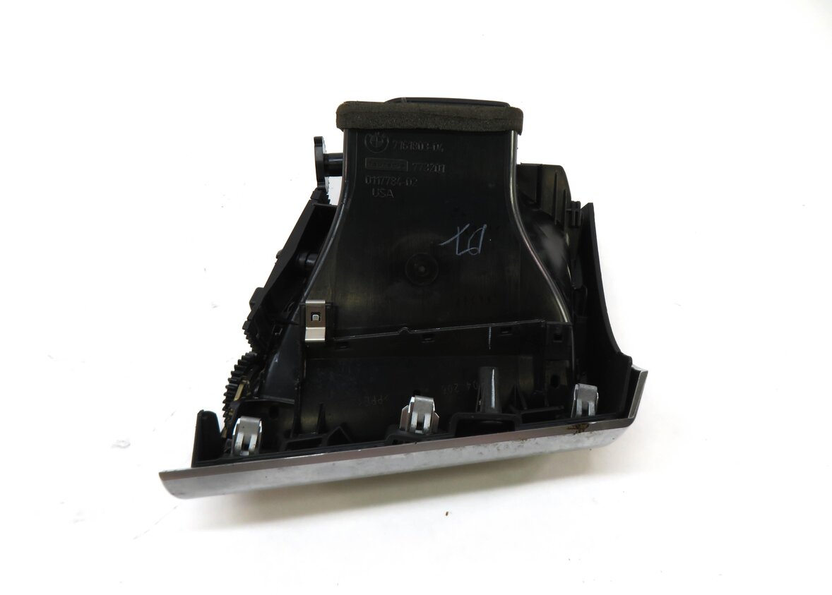 Thumbnail 4: 2007 BMW X5 (E70) LEFT FRONT DRIVER DASH HEATER A/C AIR VENT