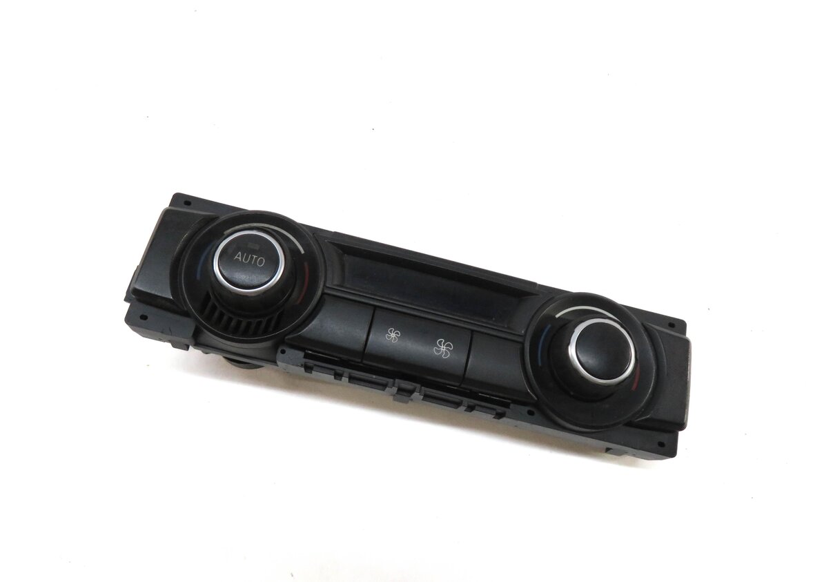 2007-2013 BMW X5 (E70) REAR HEATER A/C CLIMATE TEMPERATURE CONTROL PANEL