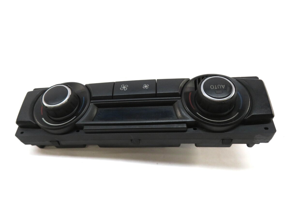 Thumbnail 3: 2007-2013 BMW X5 (E70) REAR HEATER A/C CLIMATE TEMPERATURE CONTROL PANEL