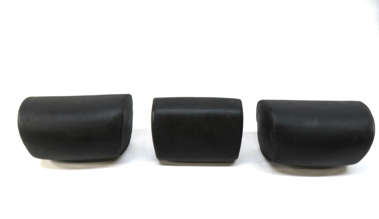 Thumbnail 3: 07 BMW X5 (E70) LEFT CENTER RIGHT REAR 2nd SECOND ROW SEAT HEADREST SET (BLACK)