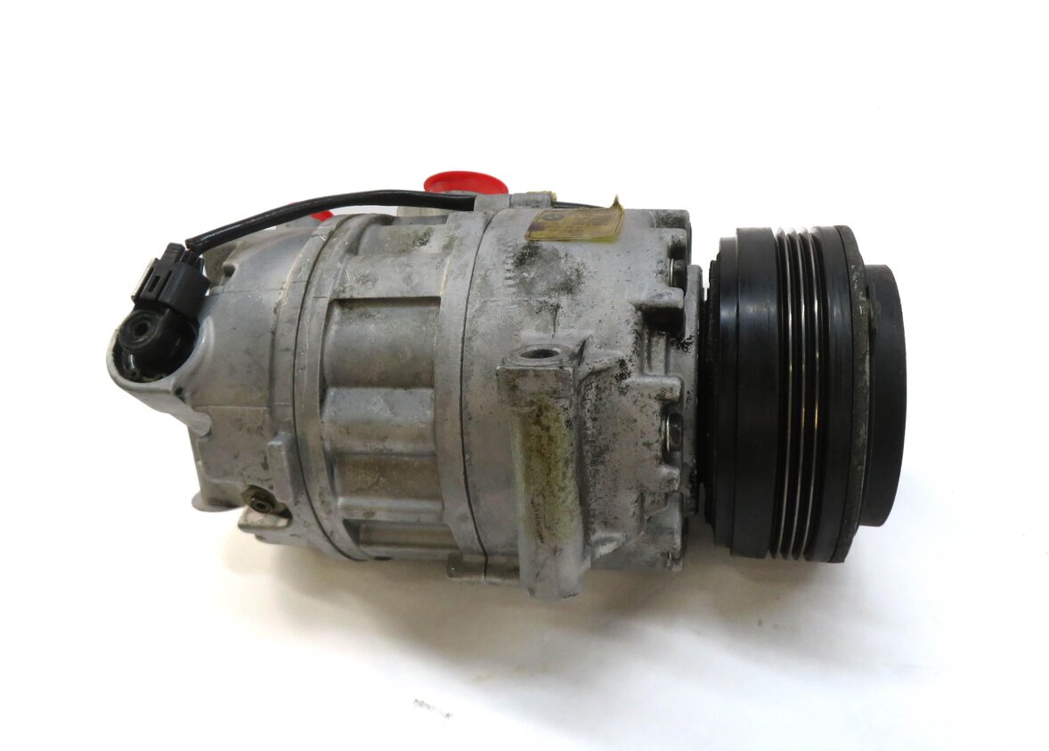 Thumbnail 3: 2007-2010 BMW X5 (E70) 3.0L ADAPTIVE DRIVE ACTIVE SUSPENSION A/C COMPRESSOR PUMP