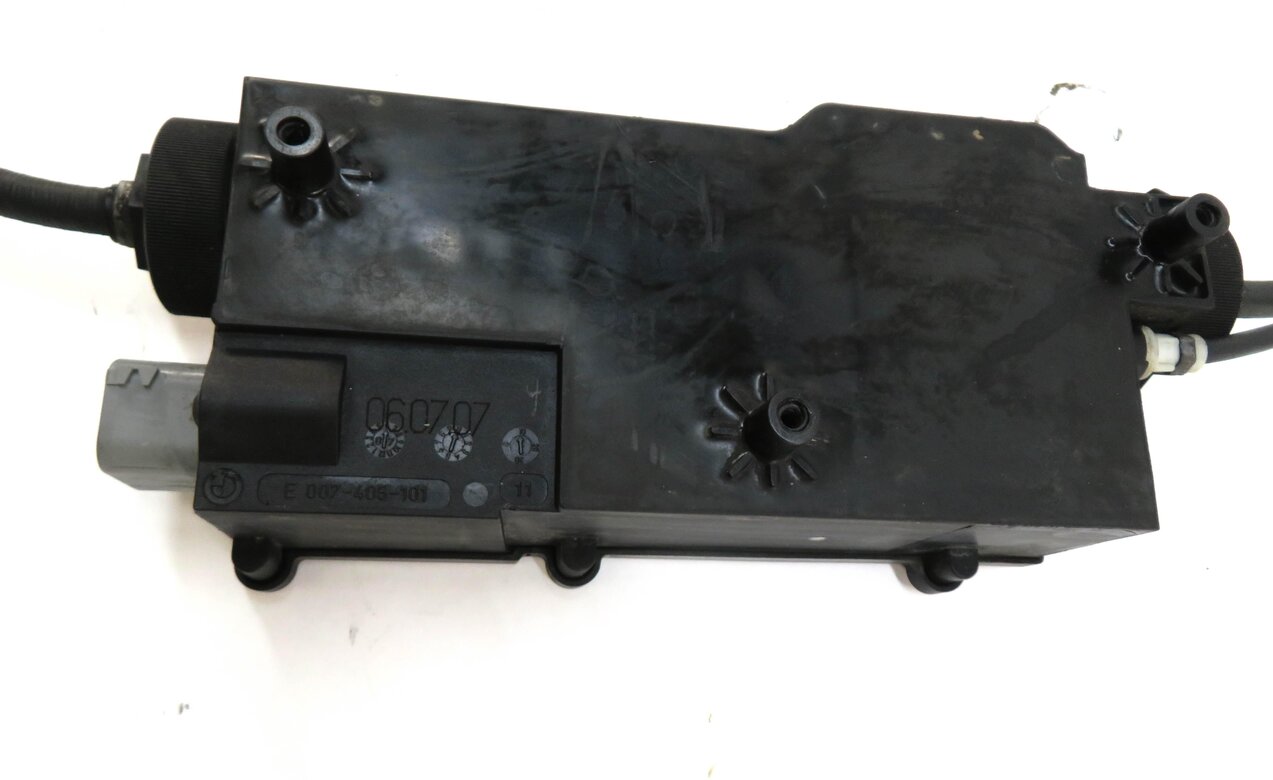 Thumbnail 5: 2007 BMW X5 (E70) EMERGENCY ELECTRONIC PARKING BRAKE ACTUATOR MOTOR w/ CABLES