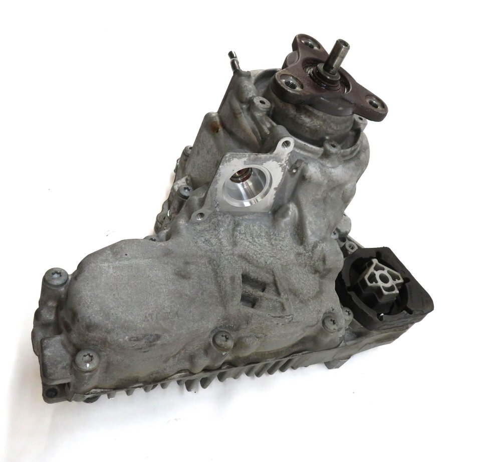 Thumbnail 3: 12-19 BMW 2 3 4 5 6 7 (F01 F06 F07 F10 F22 F30 F32) TRANSFER CASE w/o MOTOR
