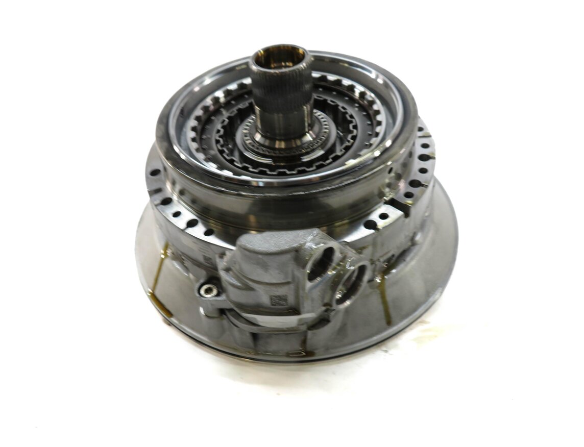 14-18 BMW 328i 428i X3 X4 (F25 F26 F30 F32) 8HP-45 AWD A/T TRANSMISSION OIL PUMP
