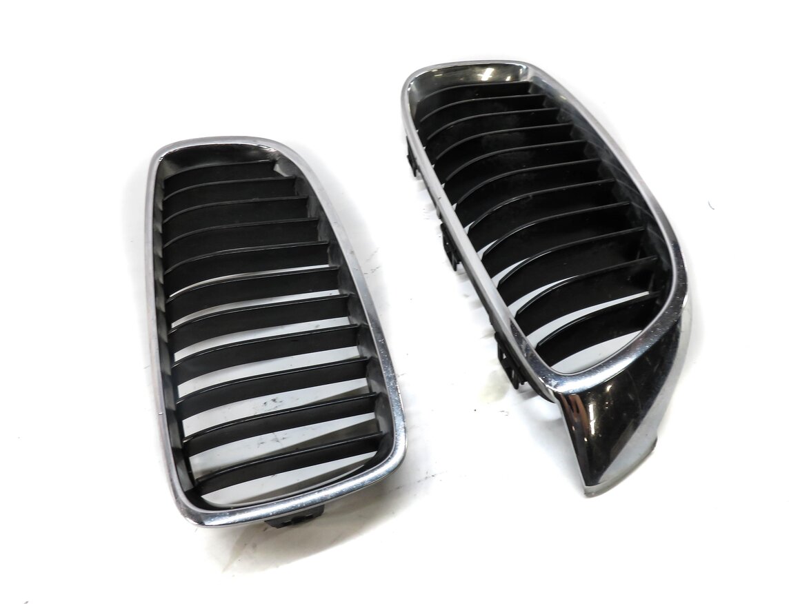2014-2017 BMW 428i 430i 435i 440i (F32) FRONT LEFT & RIGHT HOOD VENT GRILLE SET