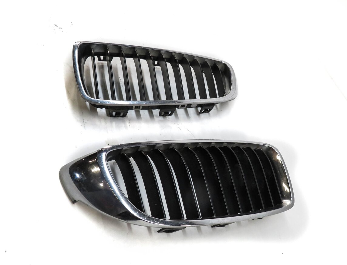 Thumbnail 3: 2014-2017 BMW 428i 430i 435i 440i (F32) FRONT LEFT & RIGHT HOOD VENT GRILLE SET