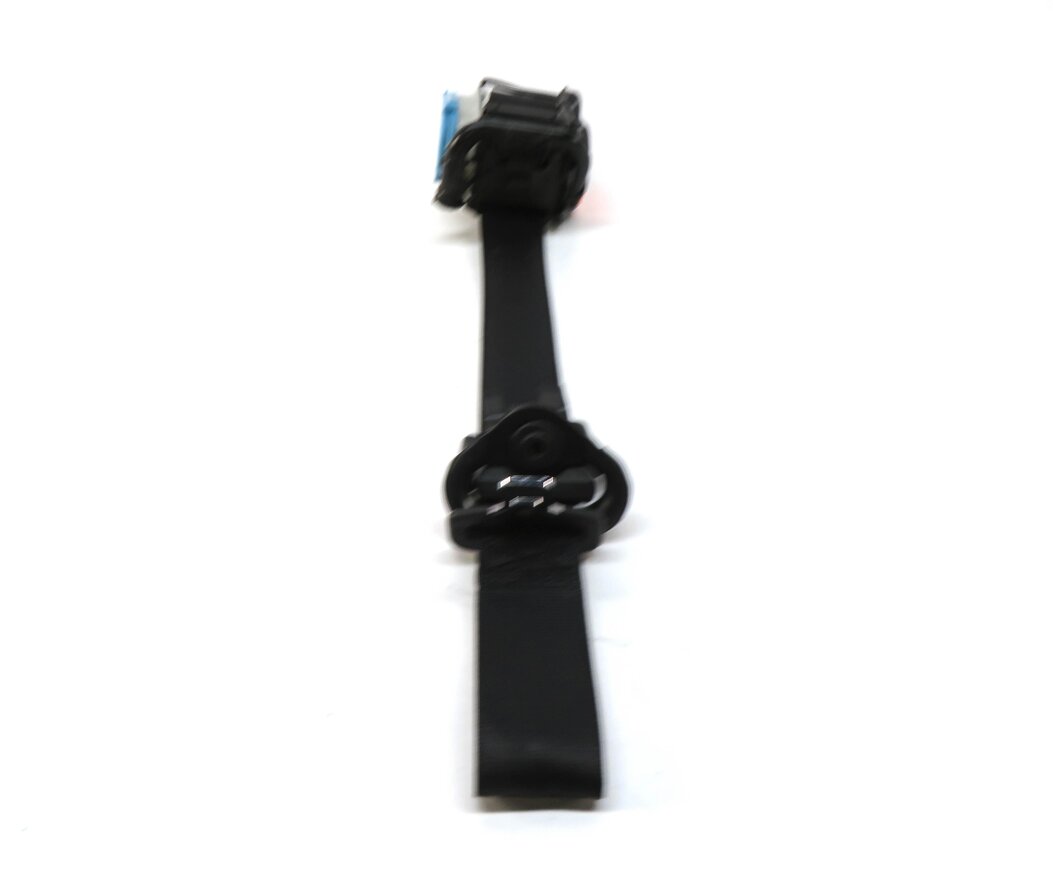 Thumbnail 2: 2012-2015 MERCEDES C CLASS (C204) COUPE RIGHT FRONT SEATBELT RETRACTOR (BLACK)
