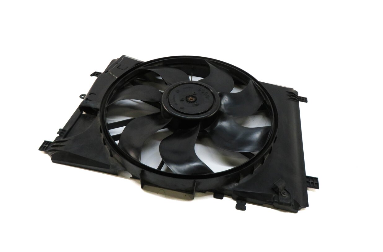 08-17 MERCEDES B C E CLA CLS GLK SLK (C207 W204 X204 W212) RADIATOR COOLING FAN