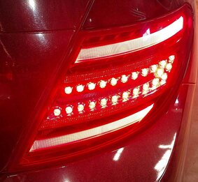 Thumbnail 2: 12-15 MERCEDES C250 C300 C350 (W204) RIGHT PASSENGER TAILLIGHT BRAKE LIGHT LAMP