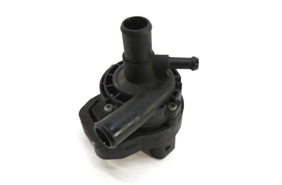 2013 MERCEDES C250 (W204) 1.8L M271 TURBO ENGINE AUXILIARY WATER PUMP