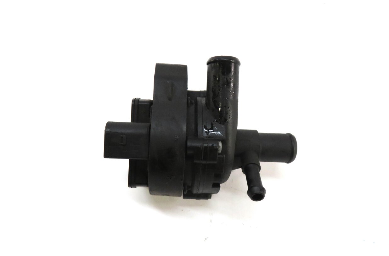 Thumbnail 3: 2013 MERCEDES C250 (W204) 1.8L M271 TURBO ENGINE AUXILIARY WATER PUMP