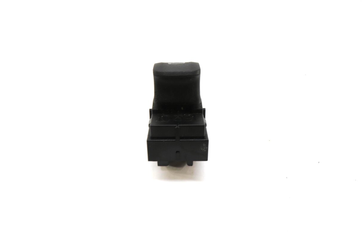 Thumbnail 3: 2019 BMW 330i (G20) TRUNK RELEASE SWITCH BUTTON