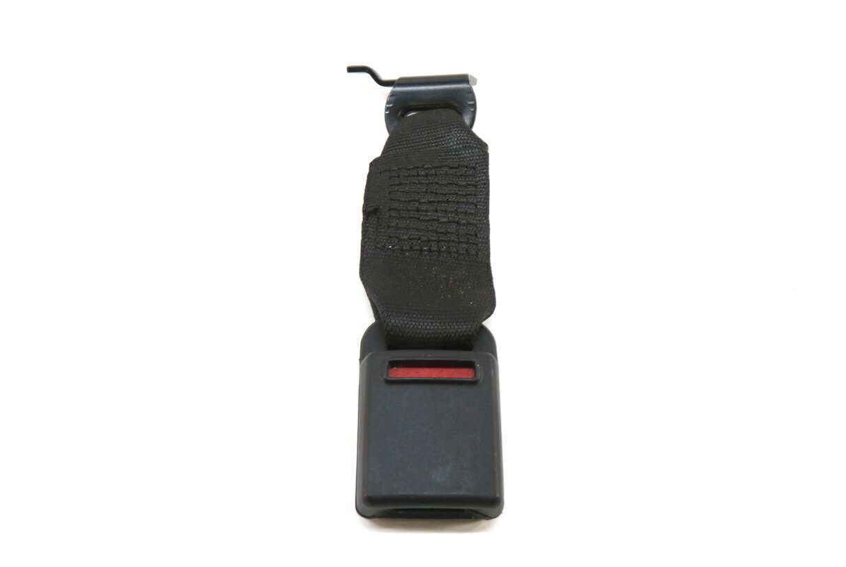 Thumbnail 2: 2019 BMW 330i (G20) REAR SEAT CENTER SEATBELT BUCKLE RECEIVER (BLACK)