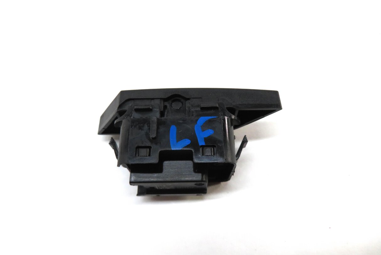Thumbnail 3: 19-21 BMW 228i 235i 330i M340i Z4 (G20 G29 G42) LEFT FRONT DRIVER LOCK SWITCH