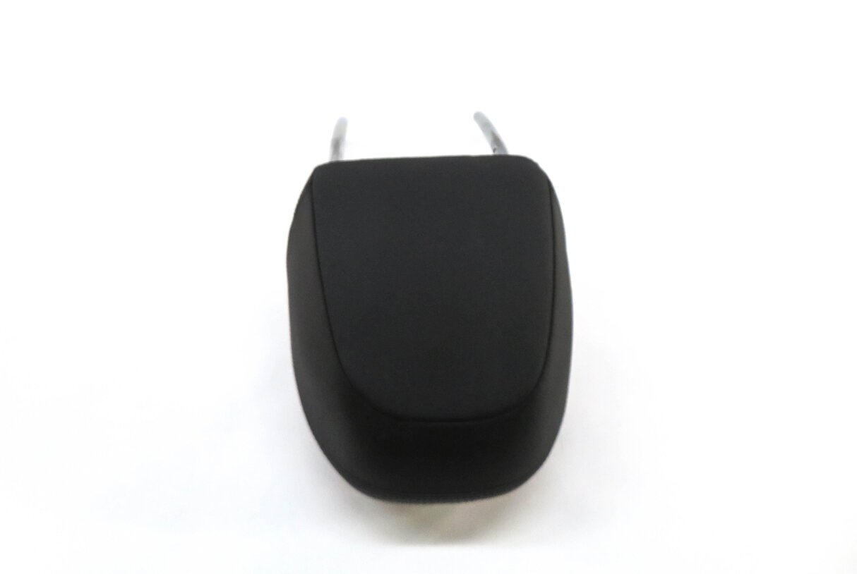 Thumbnail 4: 2019 BMW 330i (G20) RIGHT FRONT PASSENGER SEAT HEADREST (BLACK SENSATEC KCSW)