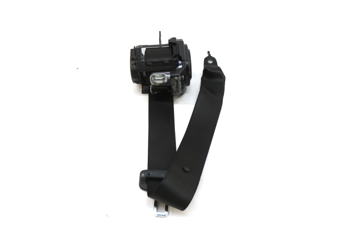 Thumbnail 2: 2019 BMW 330i (G20) RIGHT REAR SEAT SEATBELT RETRACTOR (BLACK)