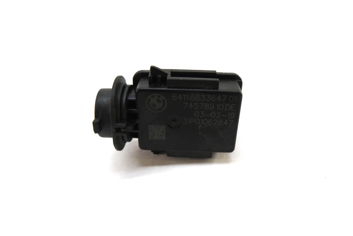Thumbnail 4: 2019 BMW 330i (G20) AIR QUALITY POLLUTION SENSOR