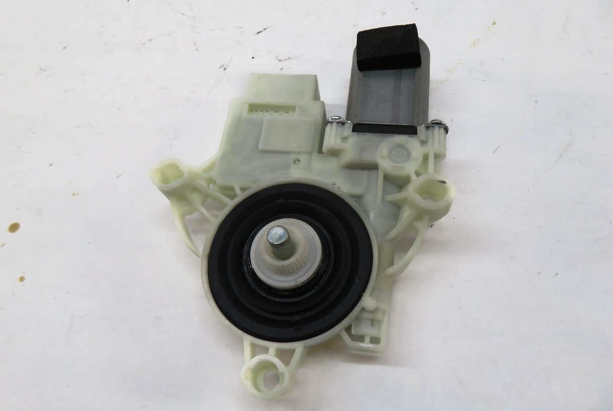 Thumbnail 3: 2019-2021 BMW 330i 330E 340i (G20) LEFT REAR DOOR POWER WINDOW MOTOR