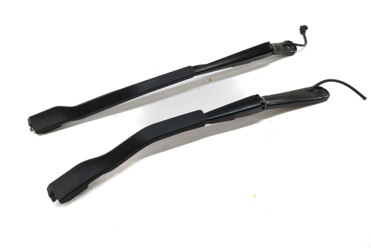 13-19 BMW 3-SERIES M3 (F30 F80 G20) FRONT LEFT & RIGHT WINDSHIELD WIPER ARM SET