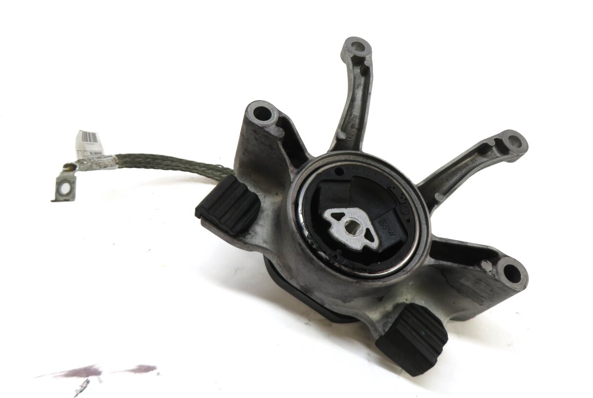 2019 BMW 330i (G20) 2.0L B46D TURBO ENGINE TRANSMISSION MOUNT SUPPORT BRACKET