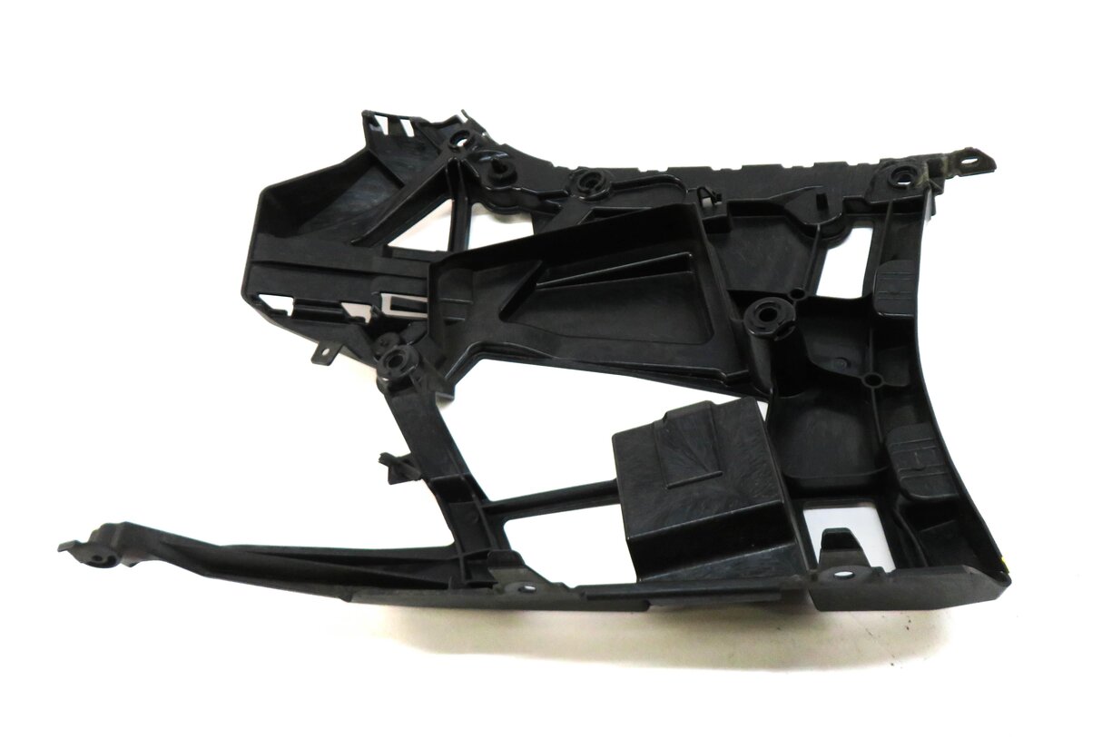 Thumbnail 6: 2019 BMW 330i (G20) LEFT DRIVER REAR BUMPER SUPPORT MOUNT MOUNTING BRACKET