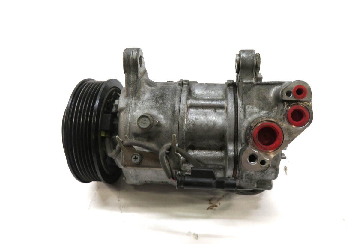 Thumbnail 2: 2019-2022 BMW 330i M340i X3 X4 Z4 (G01 G02 G20 G29) 2.0L A/C AIR COMPRESSOR PUMP