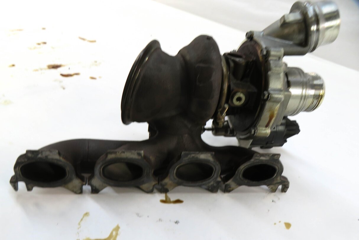 Thumbnail 7: 19-22 BMW 330E 330i 530i X3 X4 (G01 G02 G20 G30) 2.0L B46D TURBO TURBOCHARGER