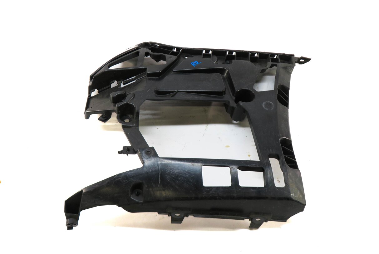 2019 BMW 330i (G20) RIGHT PASSENGER REAR BUMPER SUPPORT MOUNT MOUNTING BRACKET