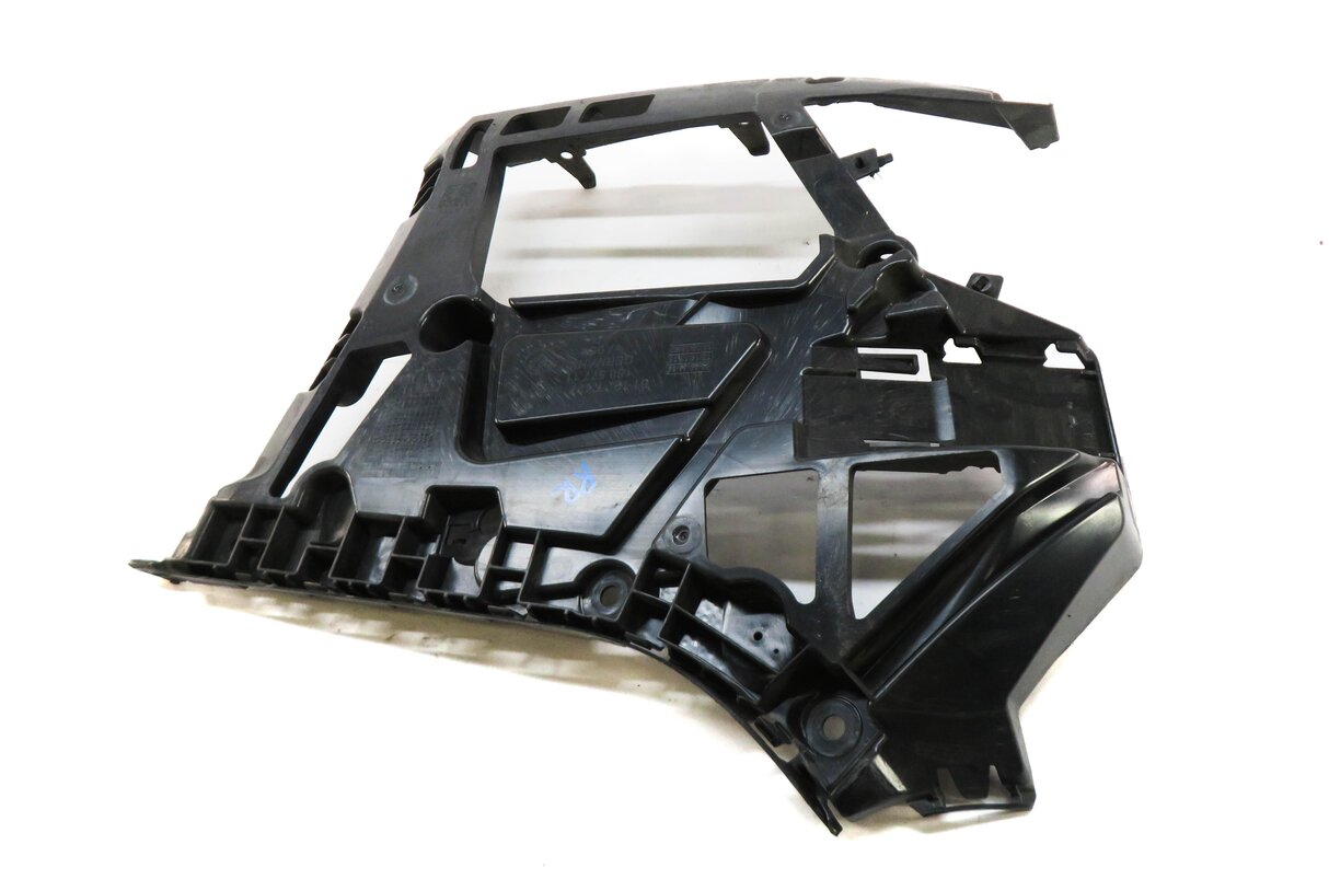 Thumbnail 3: 2019 BMW 330i (G20) RIGHT PASSENGER REAR BUMPER SUPPORT MOUNT MOUNTING BRACKET