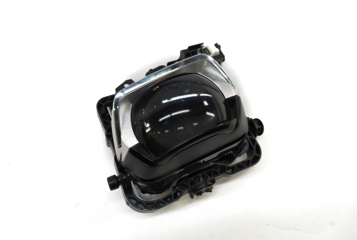 2019 BMW 330i (G20) LEFT LED HEADLIGHT DIFFUSER LENS