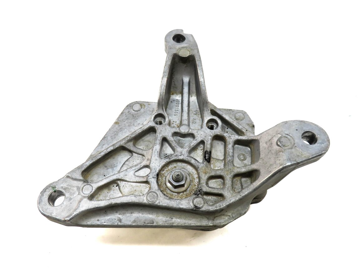 Thumbnail 3: 2012 AUDI A4 (B8 8K) 2.0L CAEB TURBO ENGINE TRANSMISSION MOUNT BRACKET
